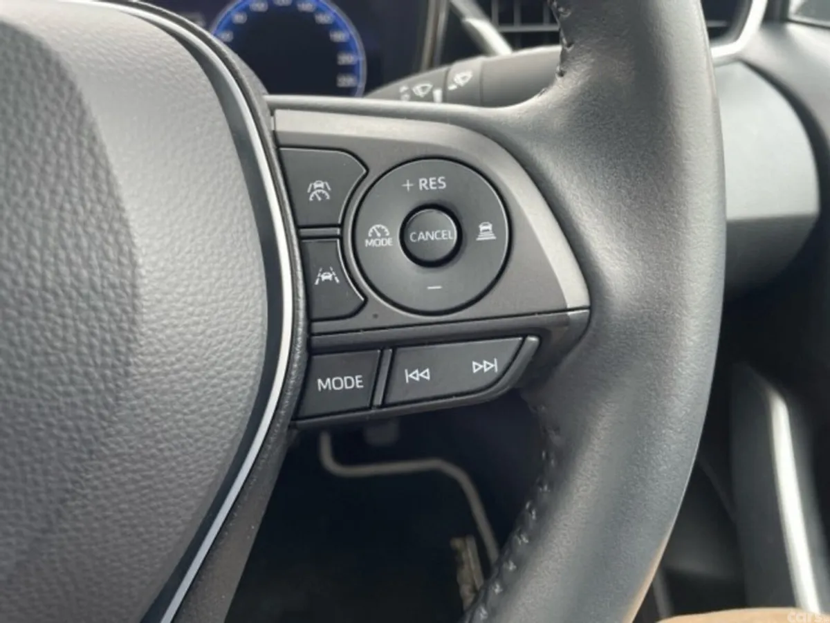 Toyota Corolla Saloon, Petrol Hybrid, 2023, Grey