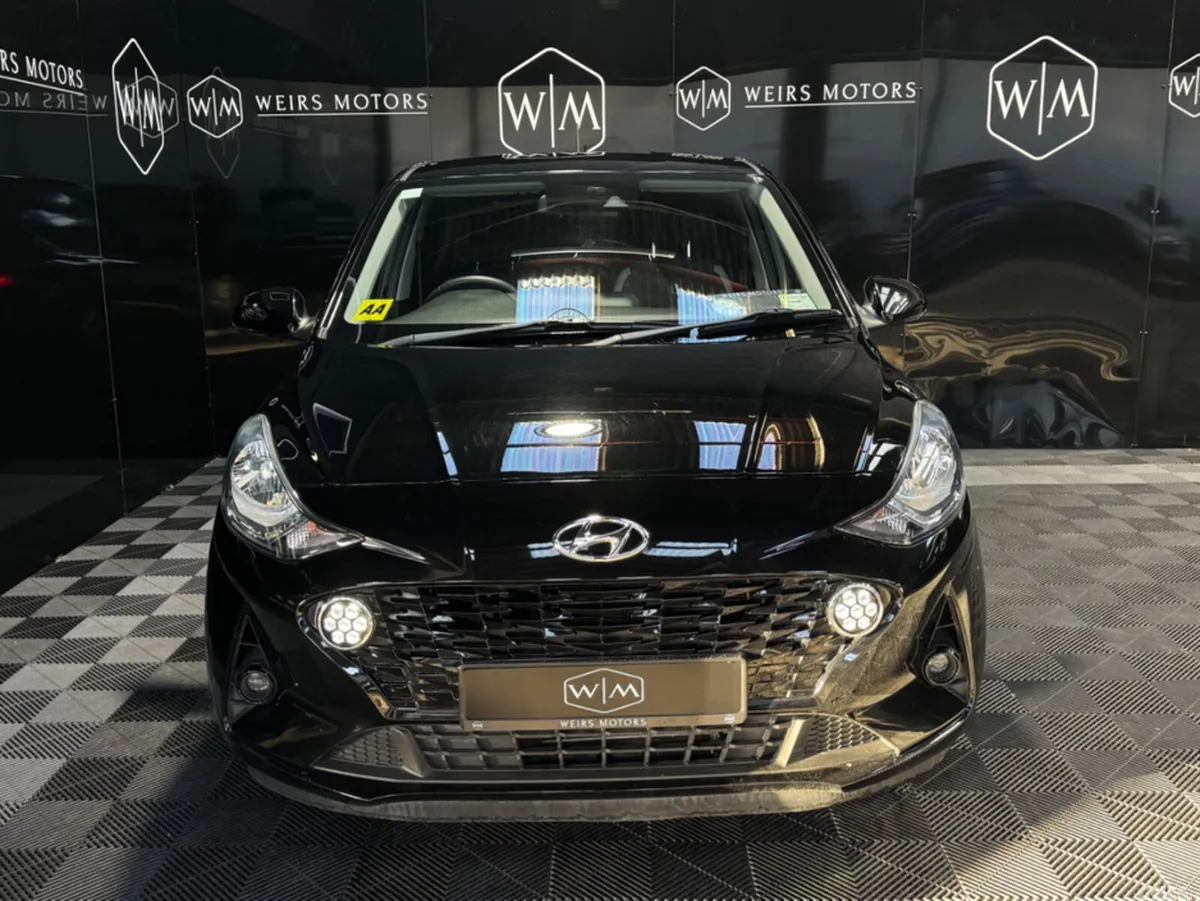 Hyundai i10 Hatchback, Petrol, 2020, Black