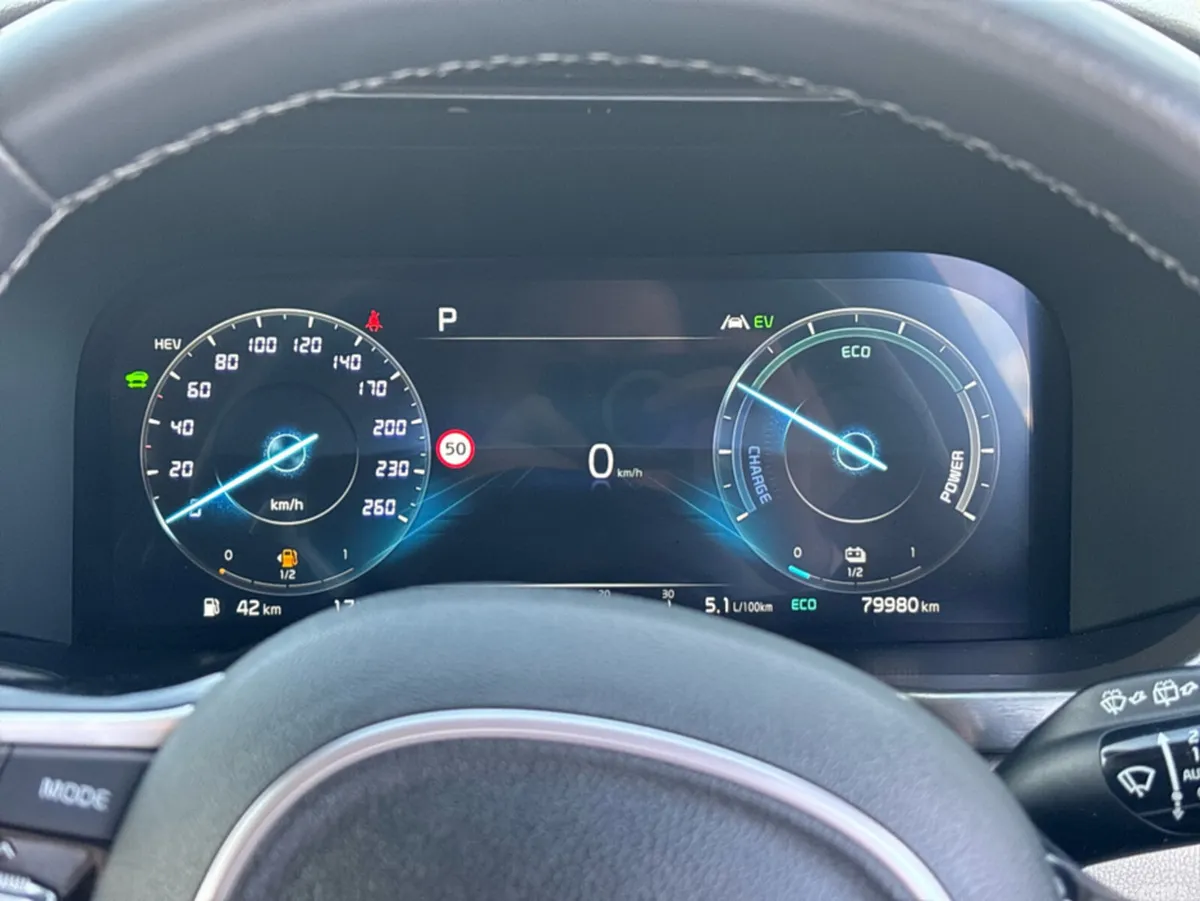 Kia Sorento MPV, Petrol Plug-in Hybrid, 2023, Grey