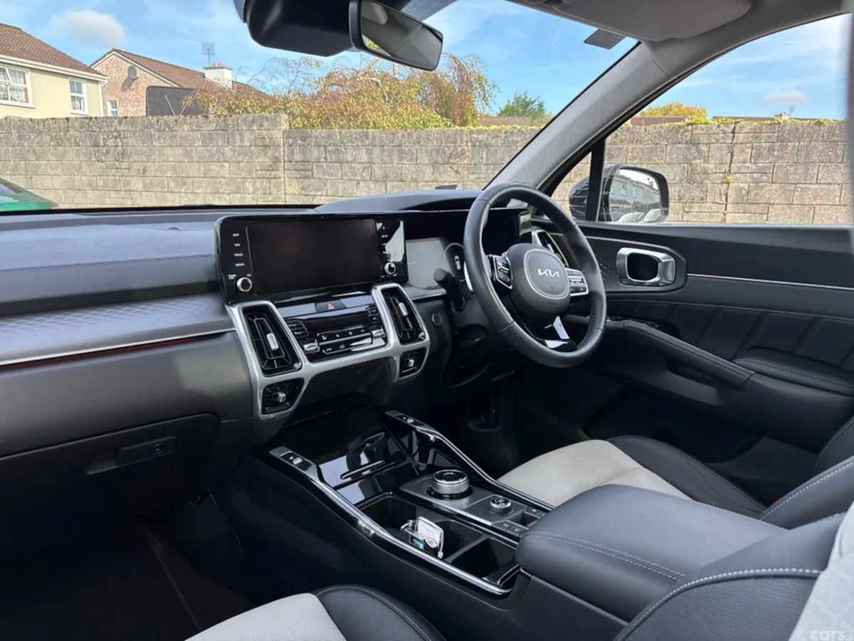 Kia Sorento MPV, Diesel, 2023, Black