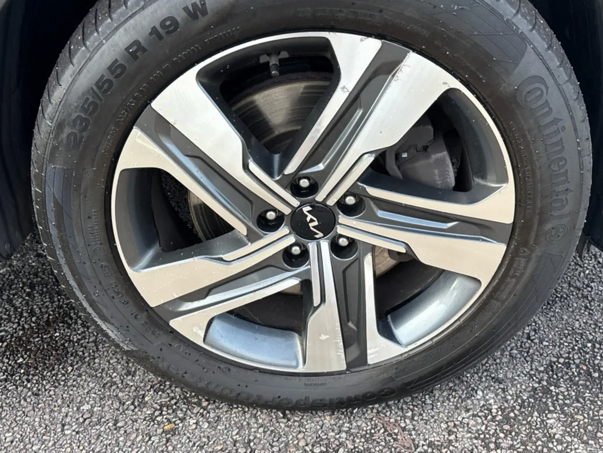 Kia Sorento MPV, Diesel, 2023, Black