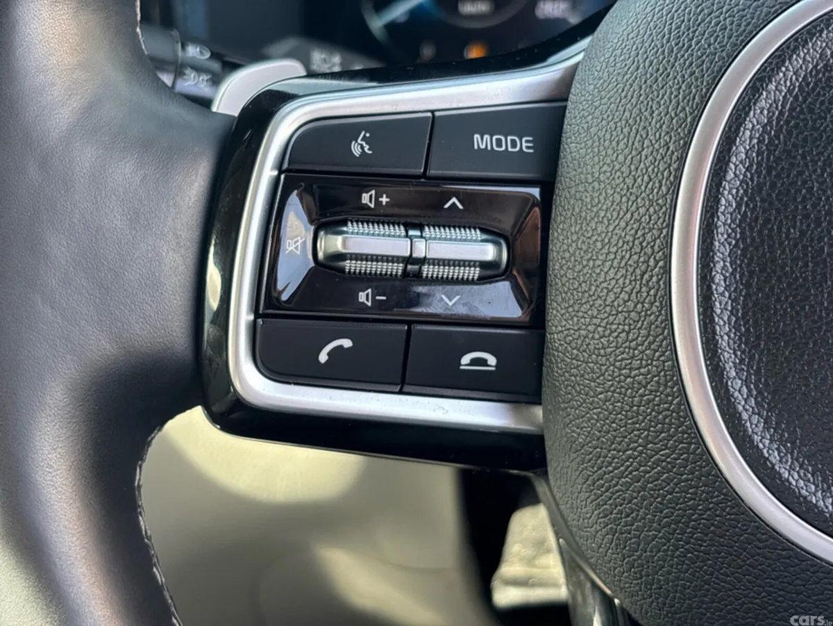 Kia Sorento MPV, Petrol Plug-in Hybrid, 2023, Grey