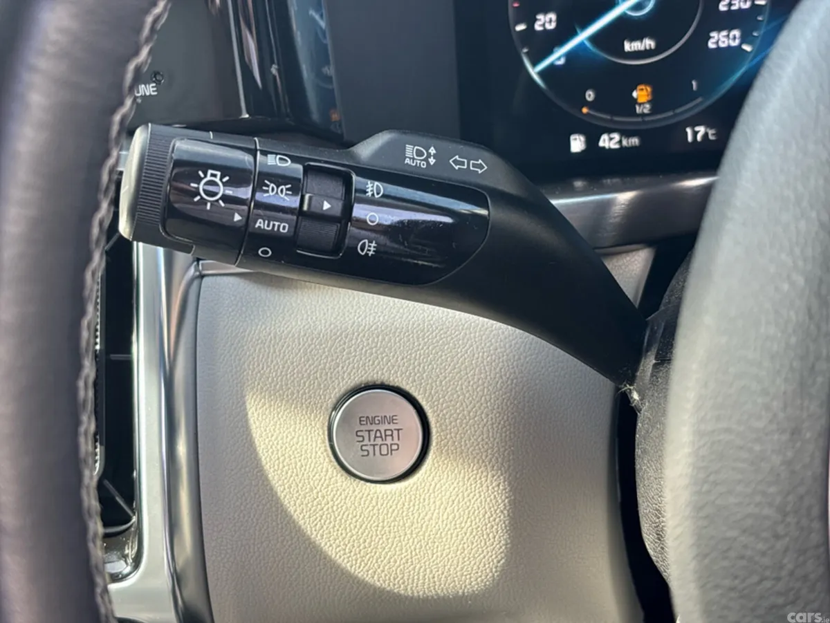 Kia Sorento MPV, Petrol Plug-in Hybrid, 2023, Grey