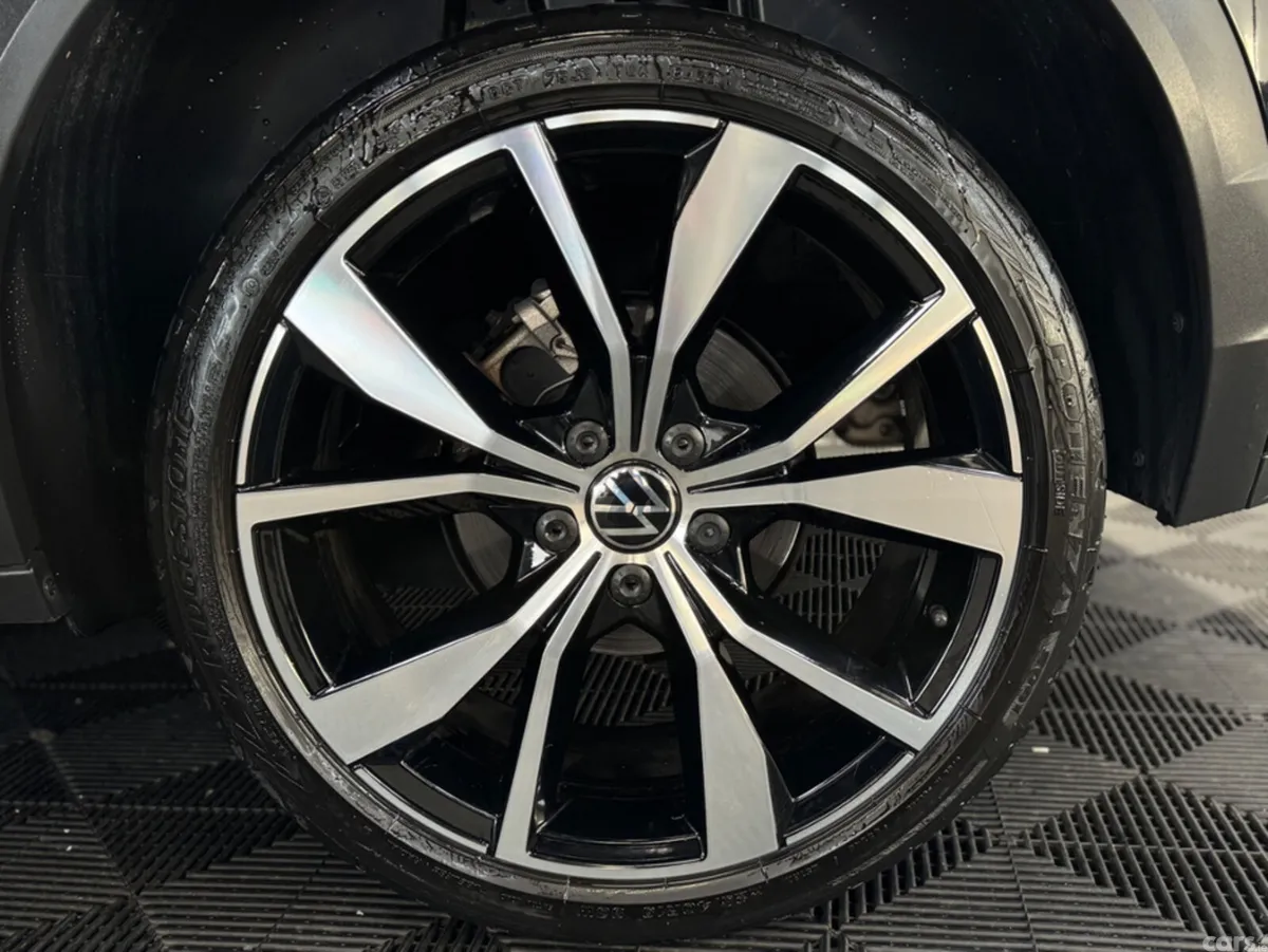 Volkswagen T-Roc MPV, Diesel, 2023, Black