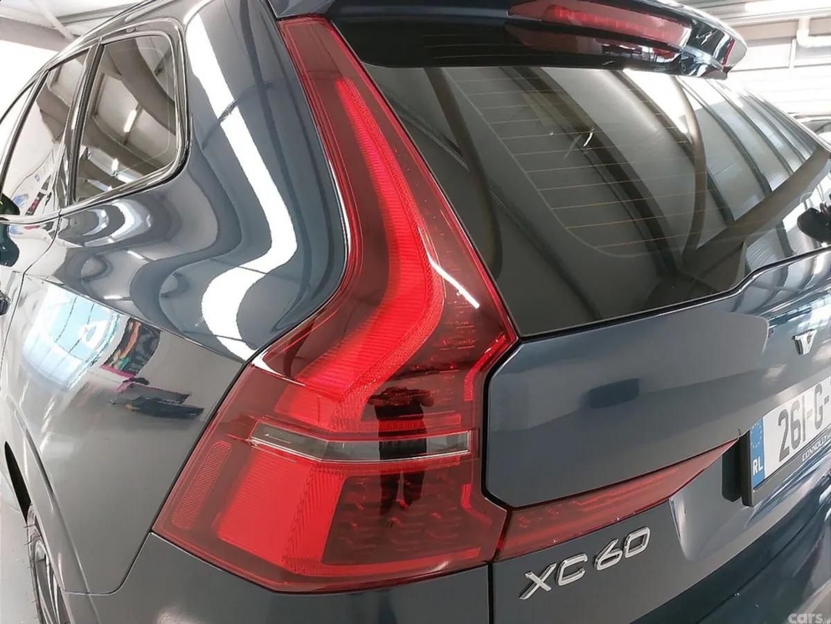 Volvo XC60 SUV, Petrol Plug-in Hybrid, 2026, Blue