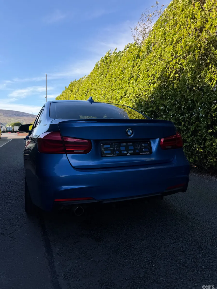 BMW 3-Series Saloon, Diesel, 2015, Blue