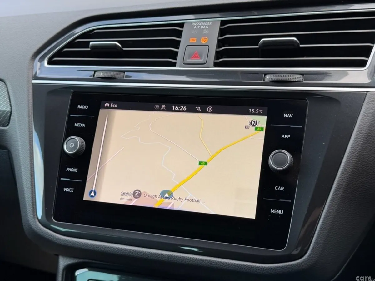 Volkswagen Tiguan SUV, Petrol Hybrid, 2023, Black
