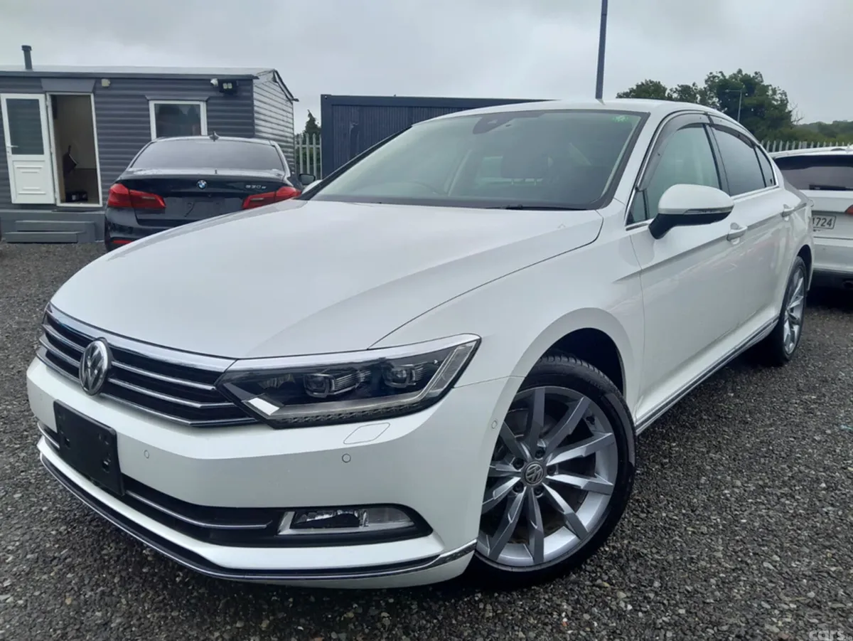 Volkswagen Passat Saloon, Diesel, 2018, White
