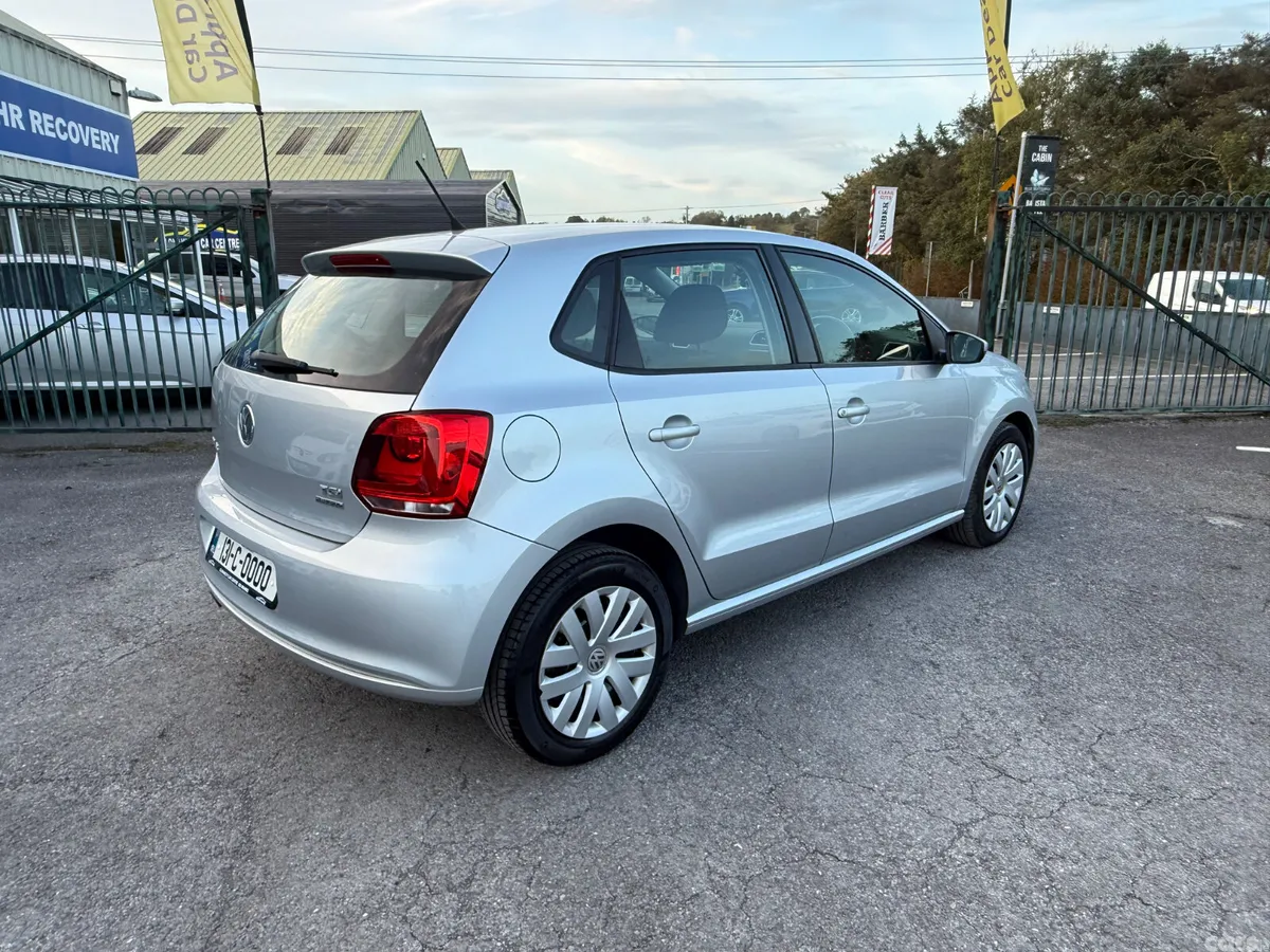 Volkswagen Polo Hatchback, Petrol, 2013, Silver