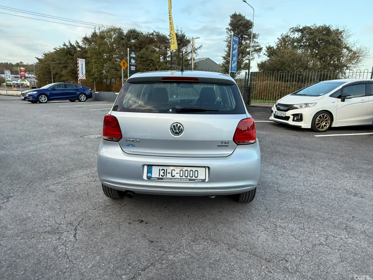 Volkswagen Polo Hatchback, Petrol, 2013, Silver