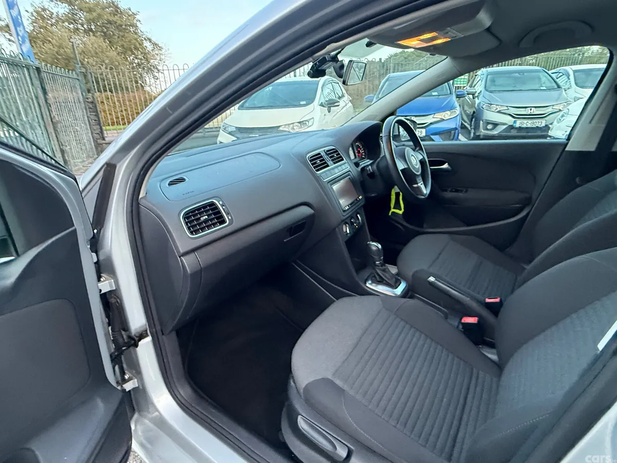 Volkswagen Polo Hatchback, Petrol, 2013, Silver