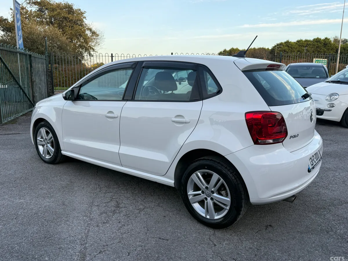 Volkswagen Polo Hatchback, Petrol, 2013, White