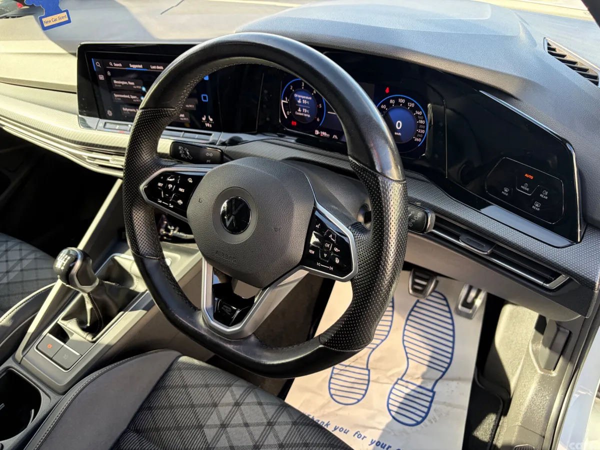 Volkswagen Golf Estate, Diesel, 2021, White