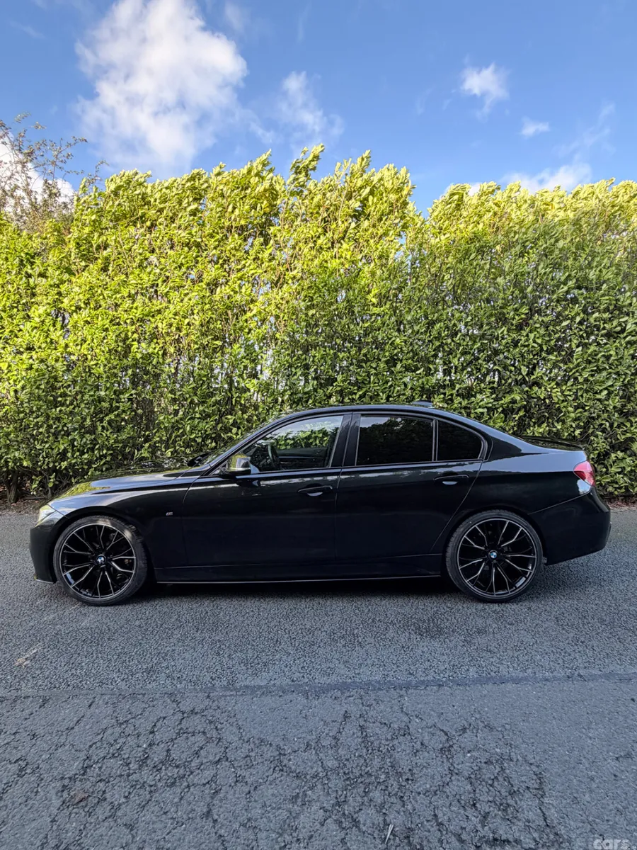 BMW 3-Series Saloon, Diesel, 2016, Black