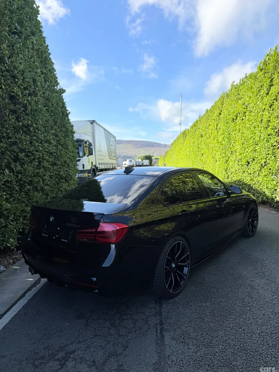 BMW 3-Series Saloon, Diesel, 2016, Black