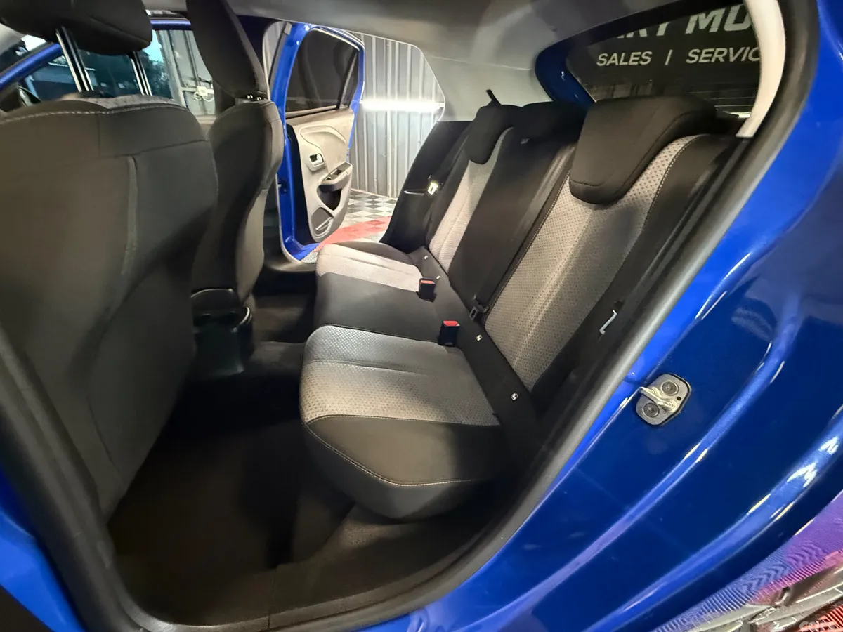 Opel Corsa Hatchback, Petrol, 2025, Blue