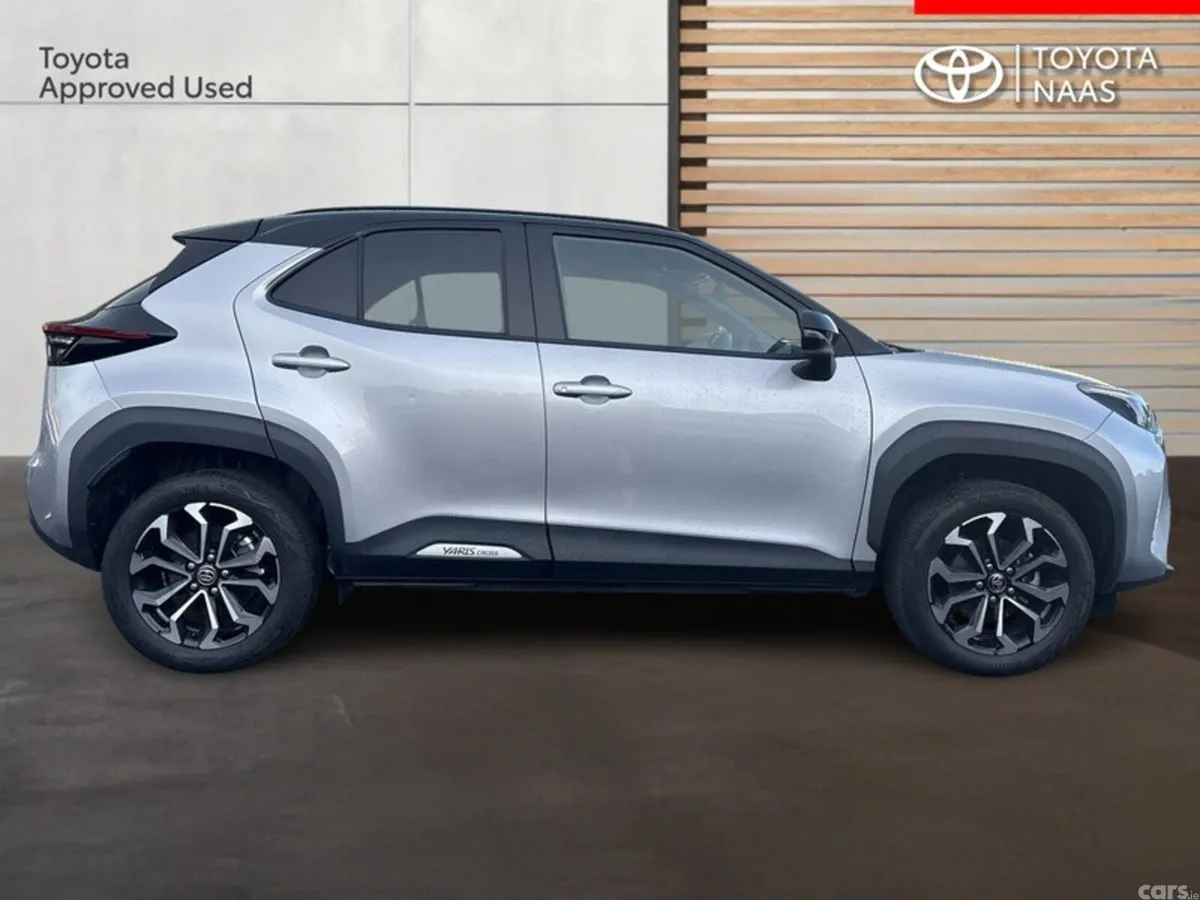 Toyota Yaris Cross SUV, Petrol Hybrid, 2026, Grey