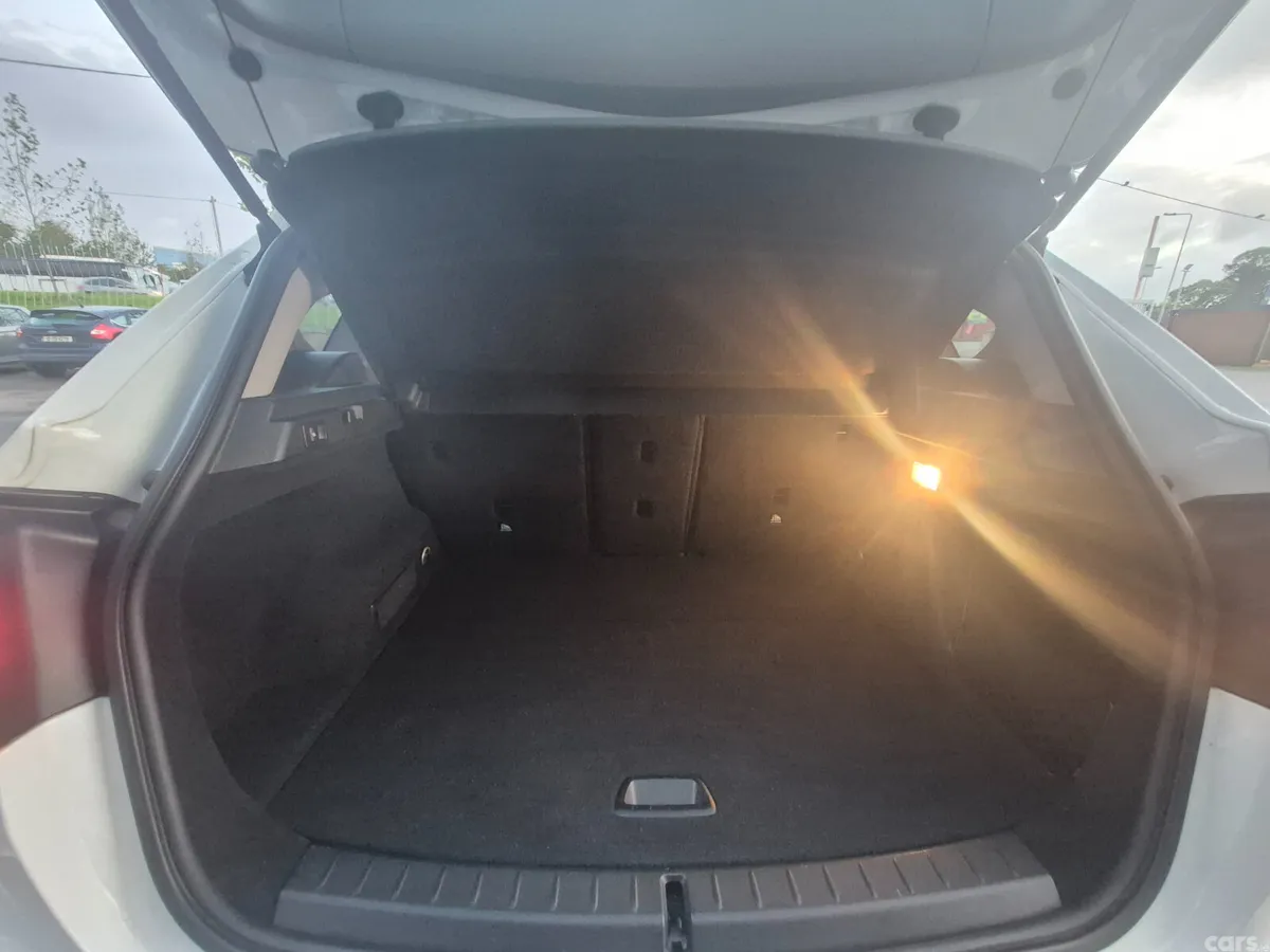 BMW 2-Series Hatchback, Diesel, 2016, White