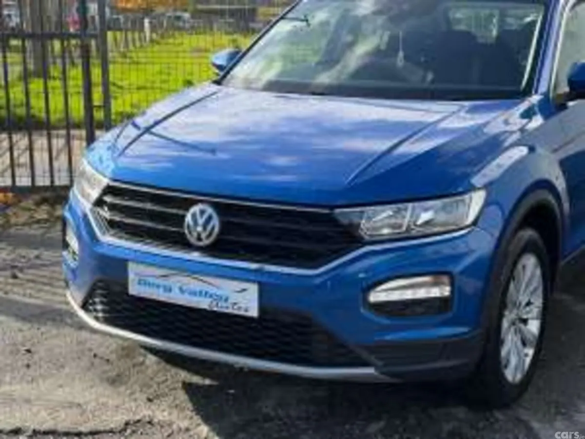 Volkswagen T-Roc SUV, Diesel, 2018, Blue