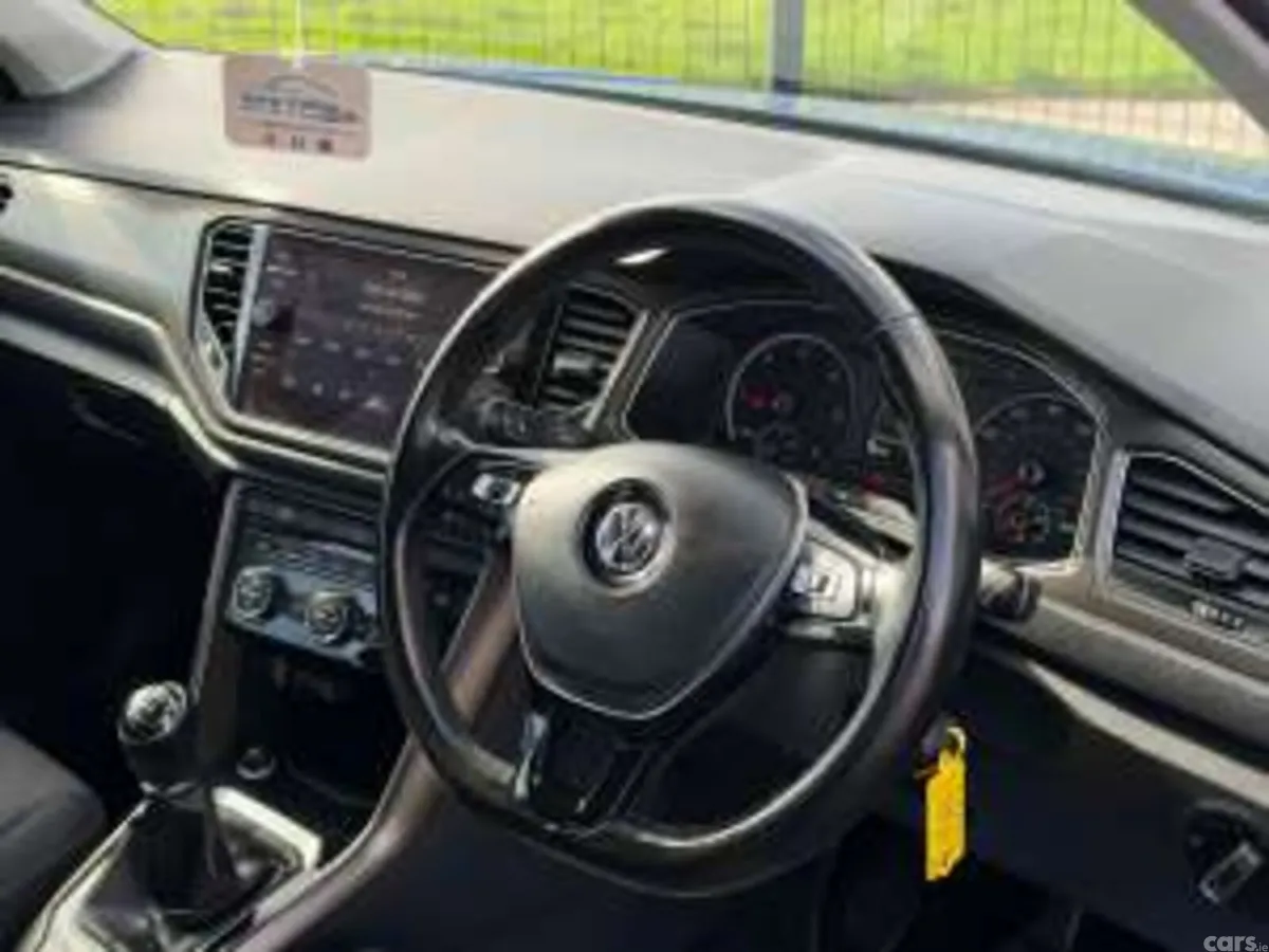 Volkswagen T-Roc SUV, Diesel, 2018, Blue