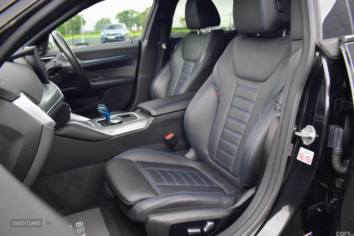 BMW i4 Hatchback, Electric, 2022, Black