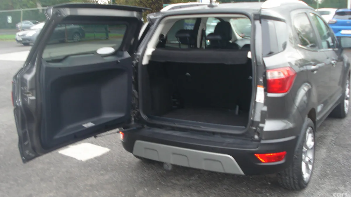 Ford EcoSport SUV, Diesel, 2019, Grey