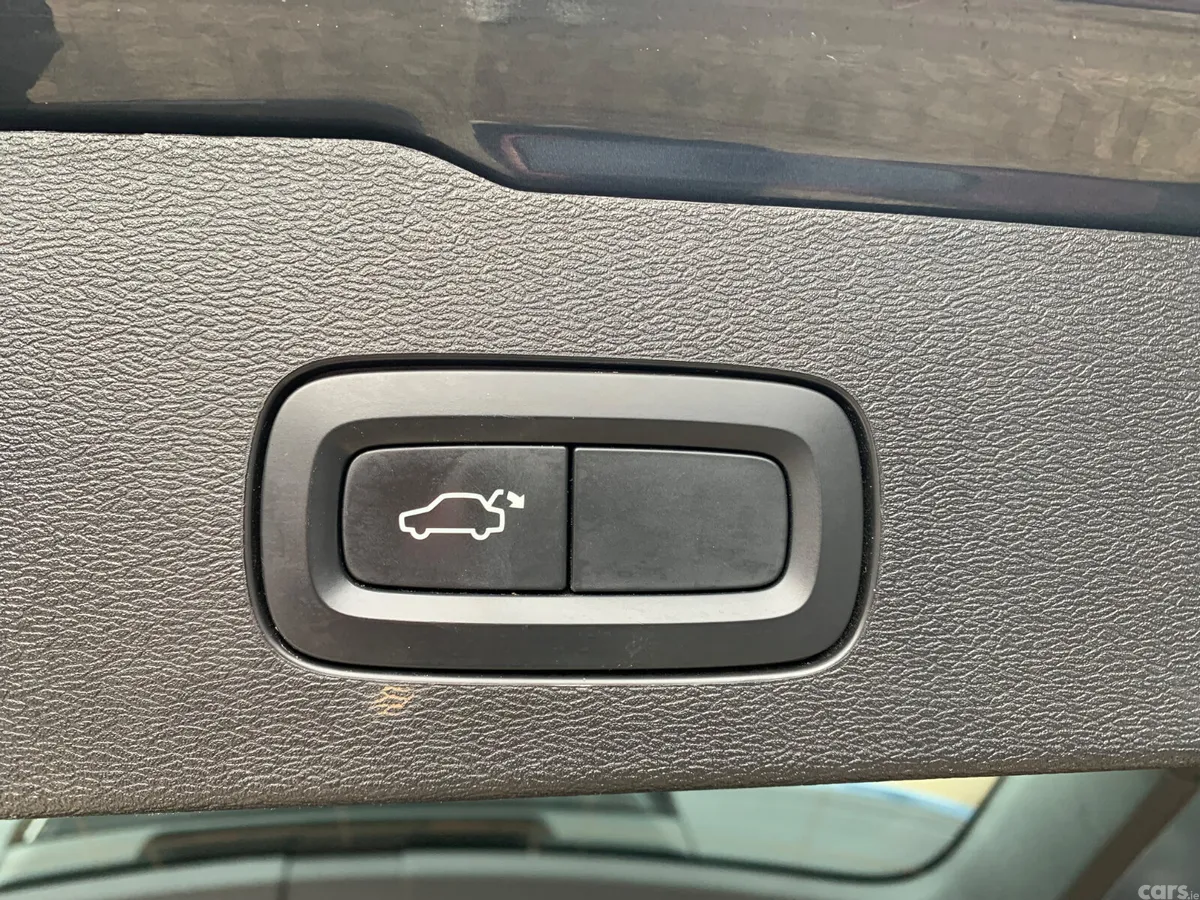 Volvo V60 Estate, Diesel, 2020, Blue