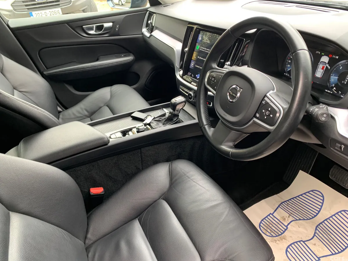 Volvo V60 Estate, Diesel, 2020, Blue