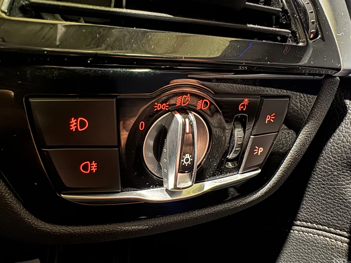 BMW 5-Series Saloon, Diesel, 2019, Black
