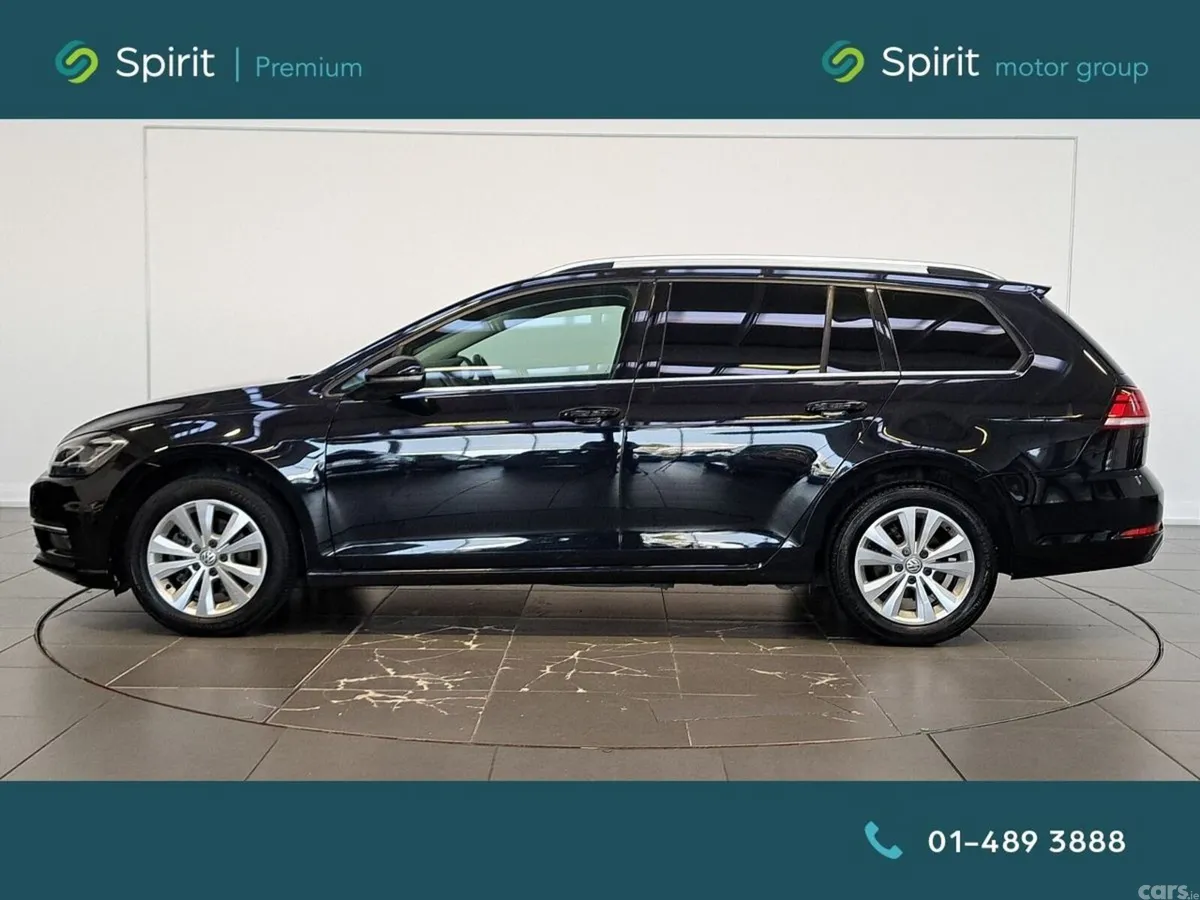 Volkswagen Golf Estate, Petrol, 2018, Black