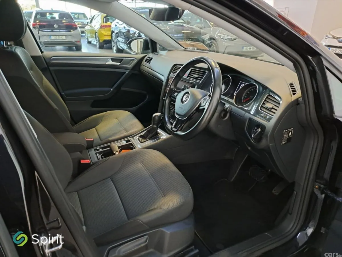 Volkswagen Golf Estate, Petrol, 2018, Black