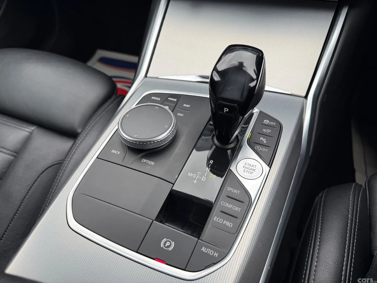 BMW 3-Series Saloon, Diesel, 2019, Blue