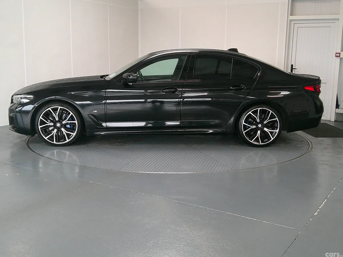 BMW 5-Series Saloon, Diesel, 2022, Black
