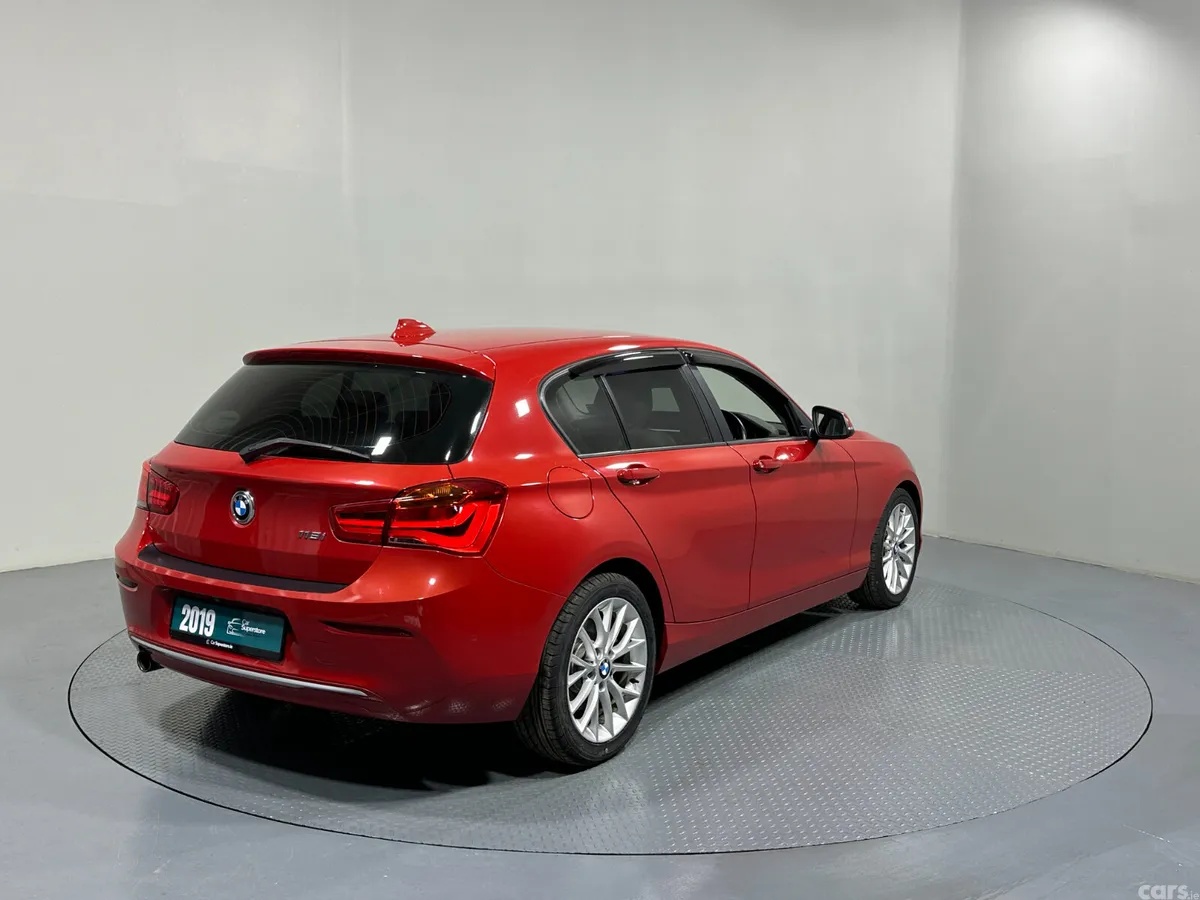 BMW 1-Series Hatchback, Petrol, 2019, Red