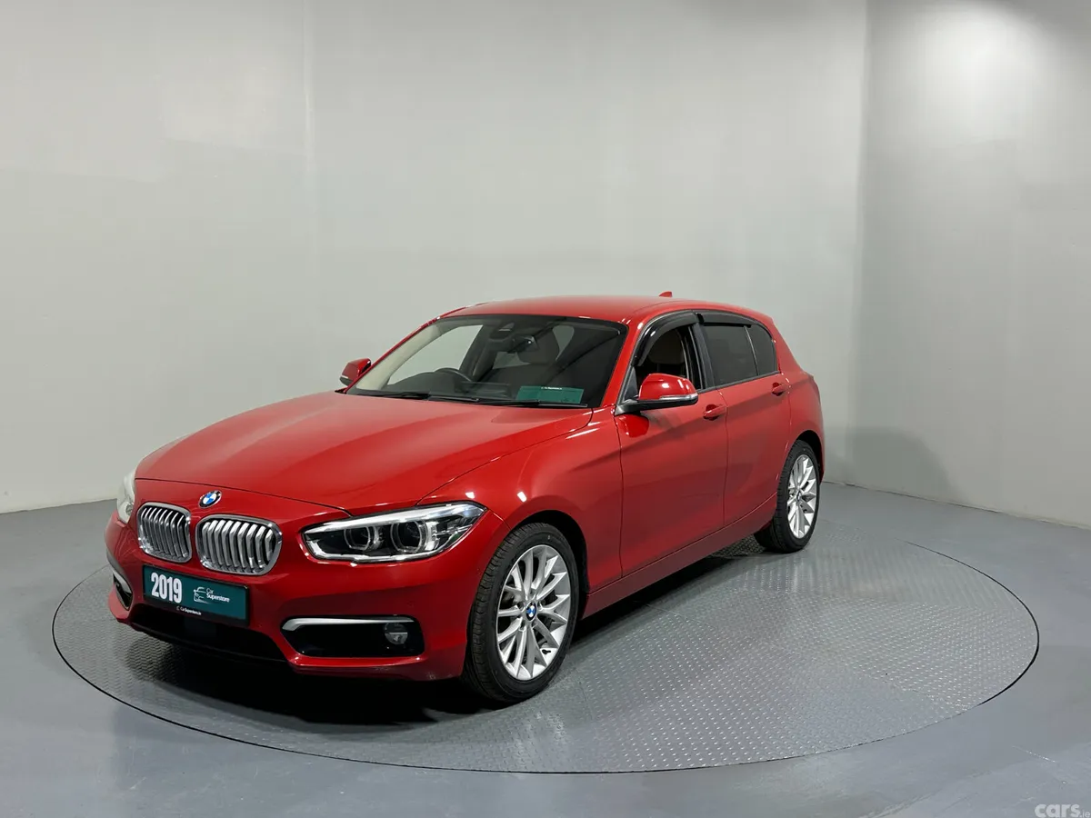 BMW 1-Series Hatchback, Petrol, 2019, Red