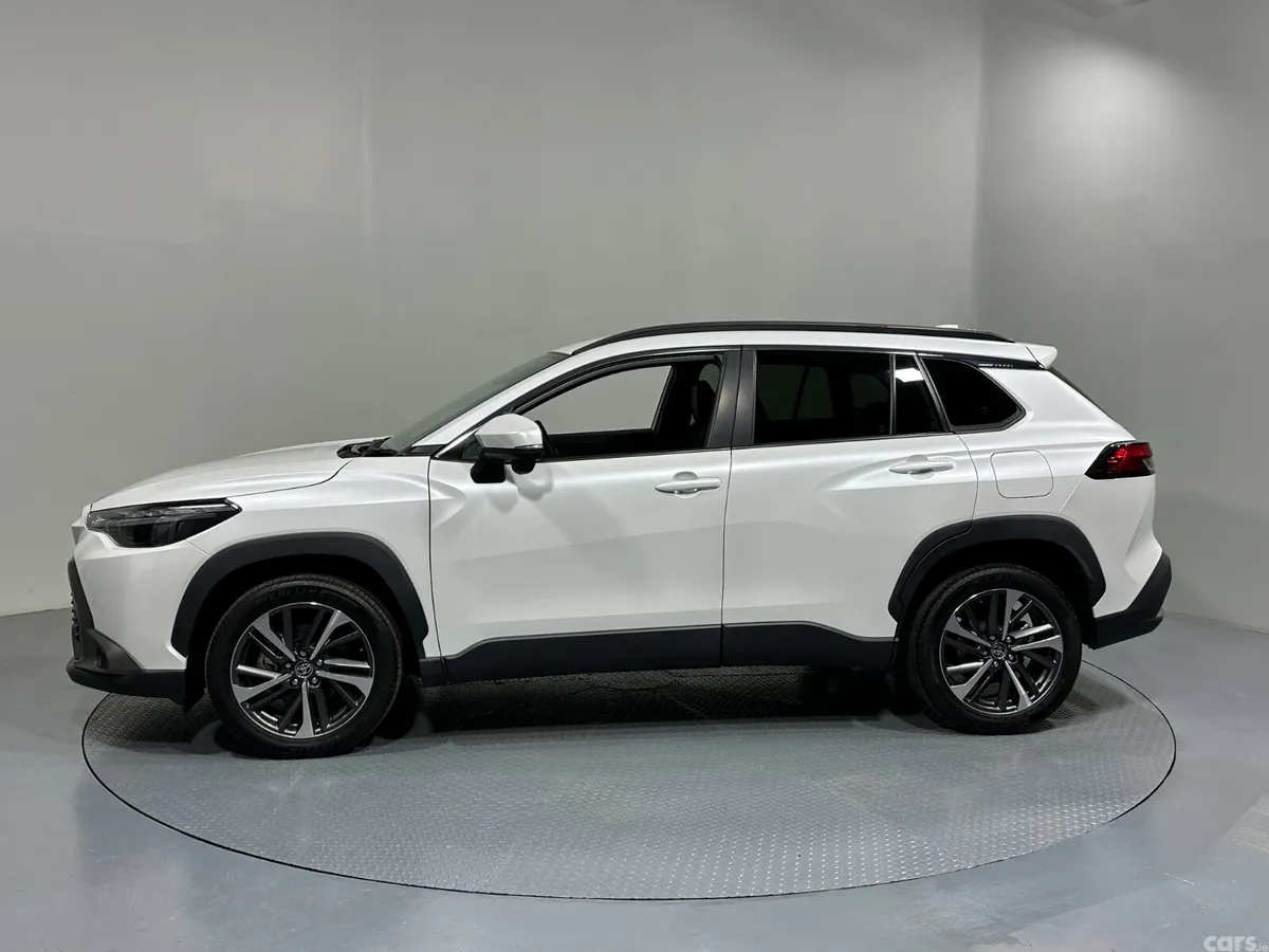 Toyota Corolla Cross SUV, Petrol Hybrid, 2023, White
