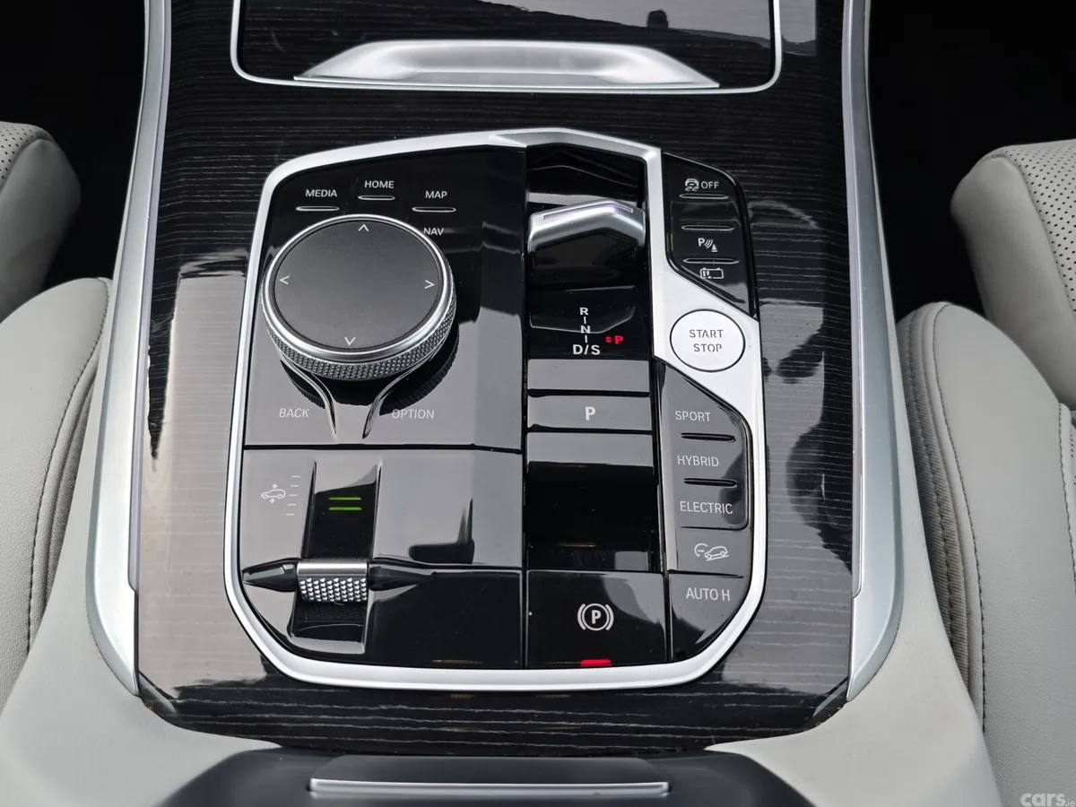 BMW X5 SUV, Petrol Plug-in Hybrid, 2024, Black