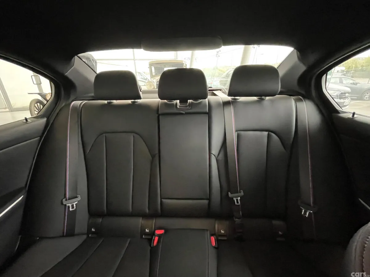 BMW 3-Series Saloon, Petrol Plug-in Hybrid, 2025, Black