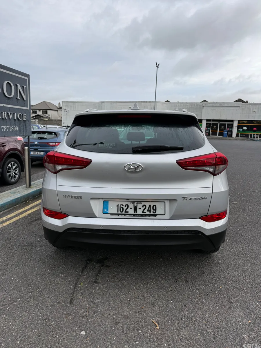 Hyundai Tucson SUV, Diesel, 2016, Silver