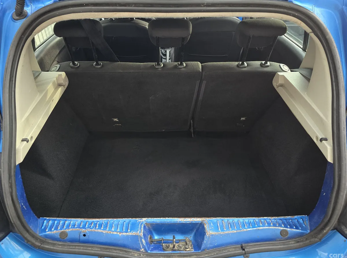 Dacia Sandero Stepway Hatchback, Diesel, 2015, Blue