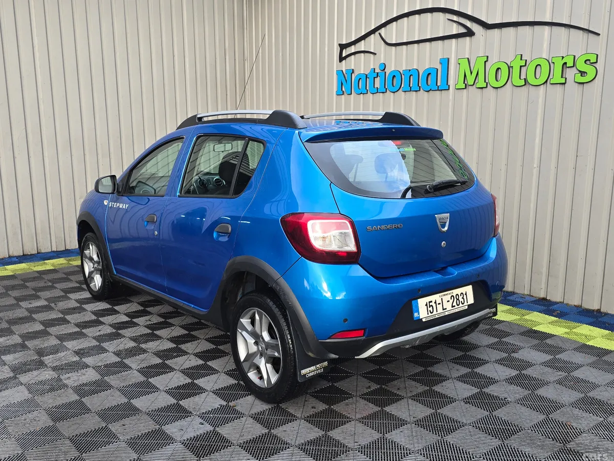 Dacia Sandero Stepway Hatchback, Diesel, 2015, Blue
