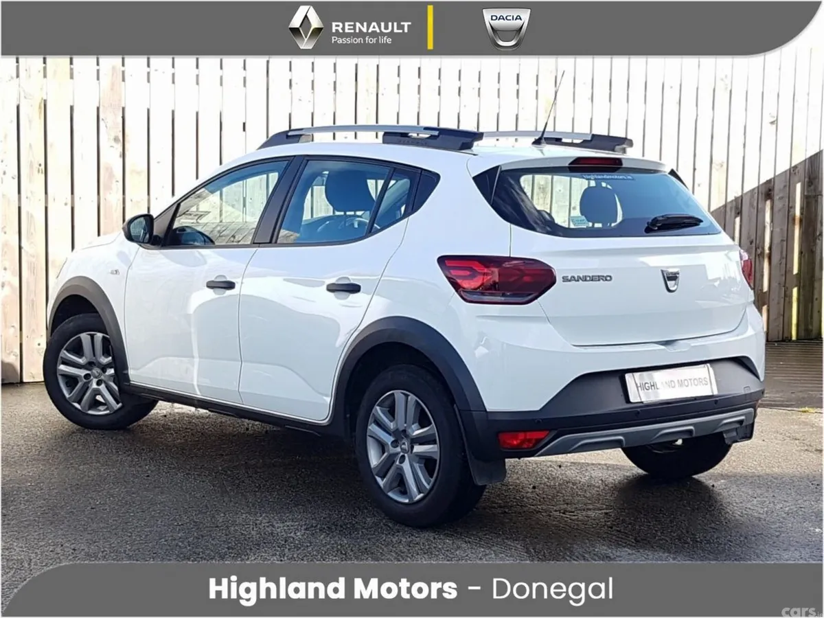 Dacia Sandero Stepway Hatchback, Petrol, 2022, White