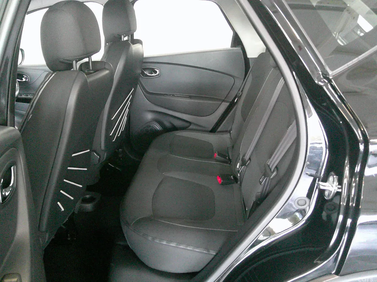 Renault Captur Hatchback, Diesel, 2017, Black