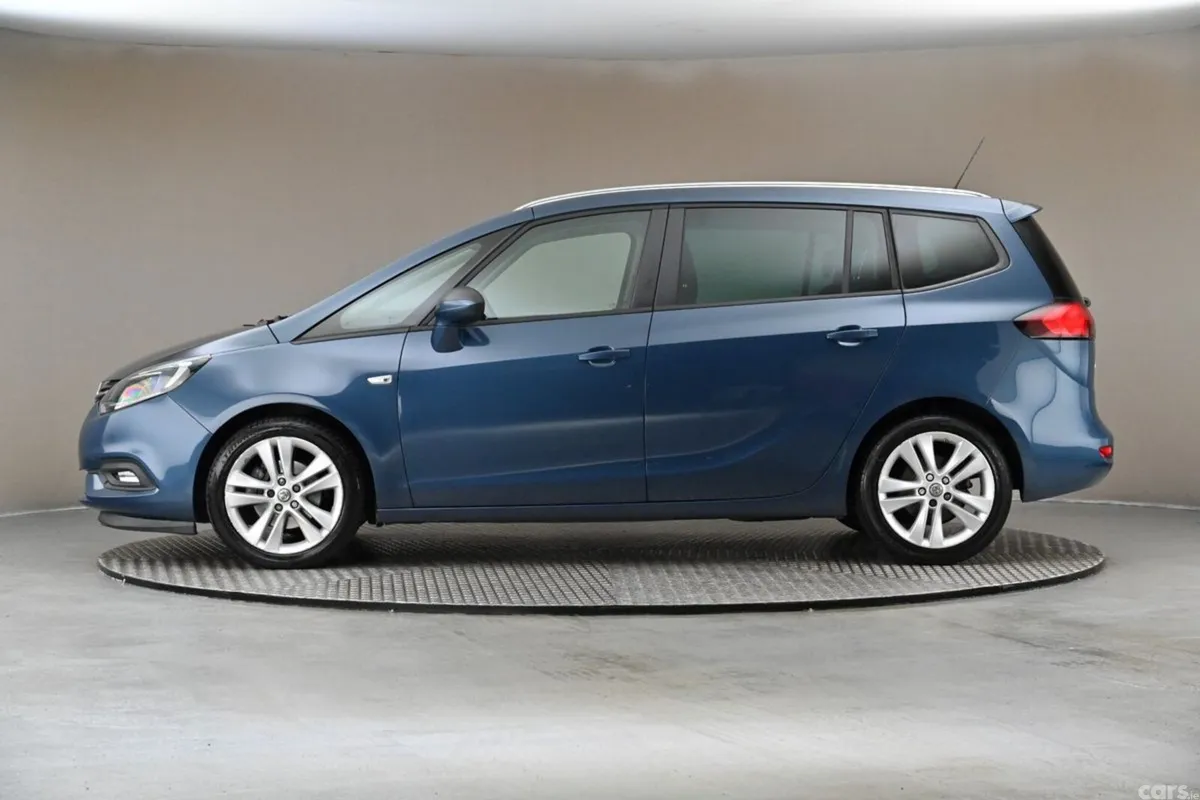 Vauxhall Zafira MPV, Petrol, 2017, Blue