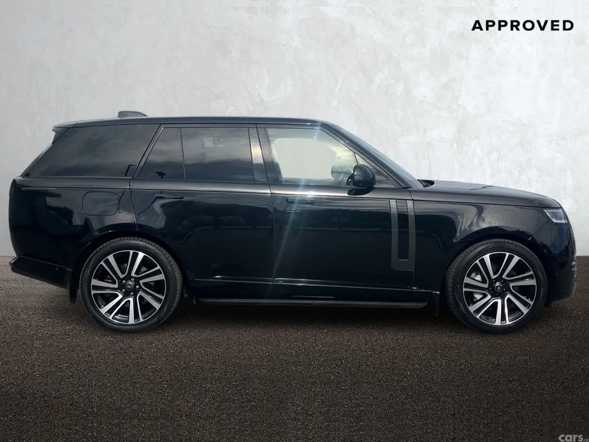 Land Rover Range Rover SUV, Petrol Plug-in Hybrid, 2024, Black