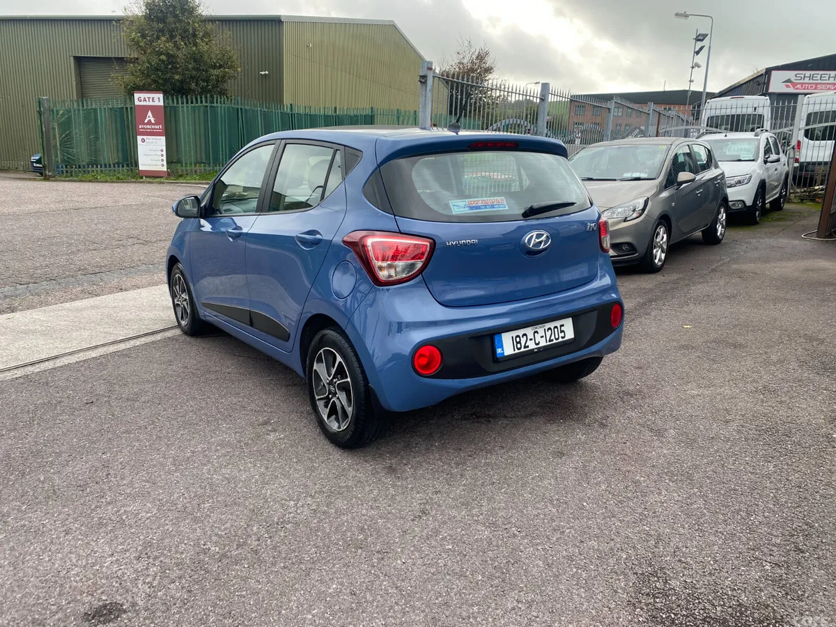 Hyundai i10 Hatchback, Petrol, 2018, Blue