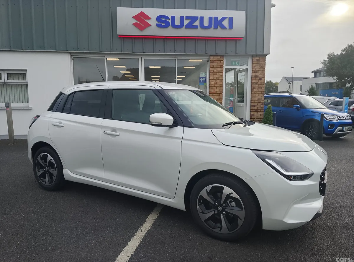 Suzuki Swift Hatchback, Petrol Hybrid, 2026, White