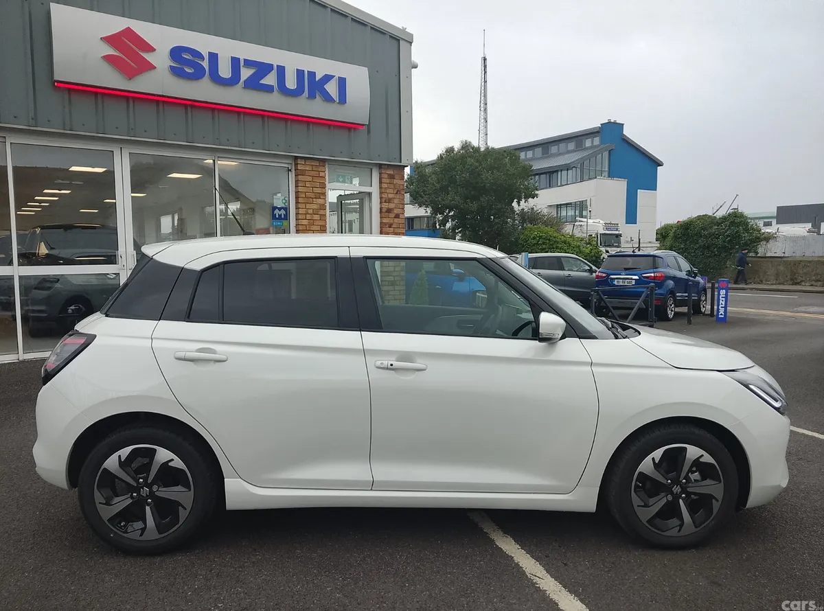 Suzuki Swift Hatchback, Petrol Hybrid, 2026, White