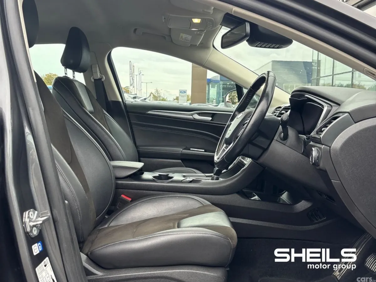 Ford Mondeo Saloon, Petrol Hybrid, 2019, Silver