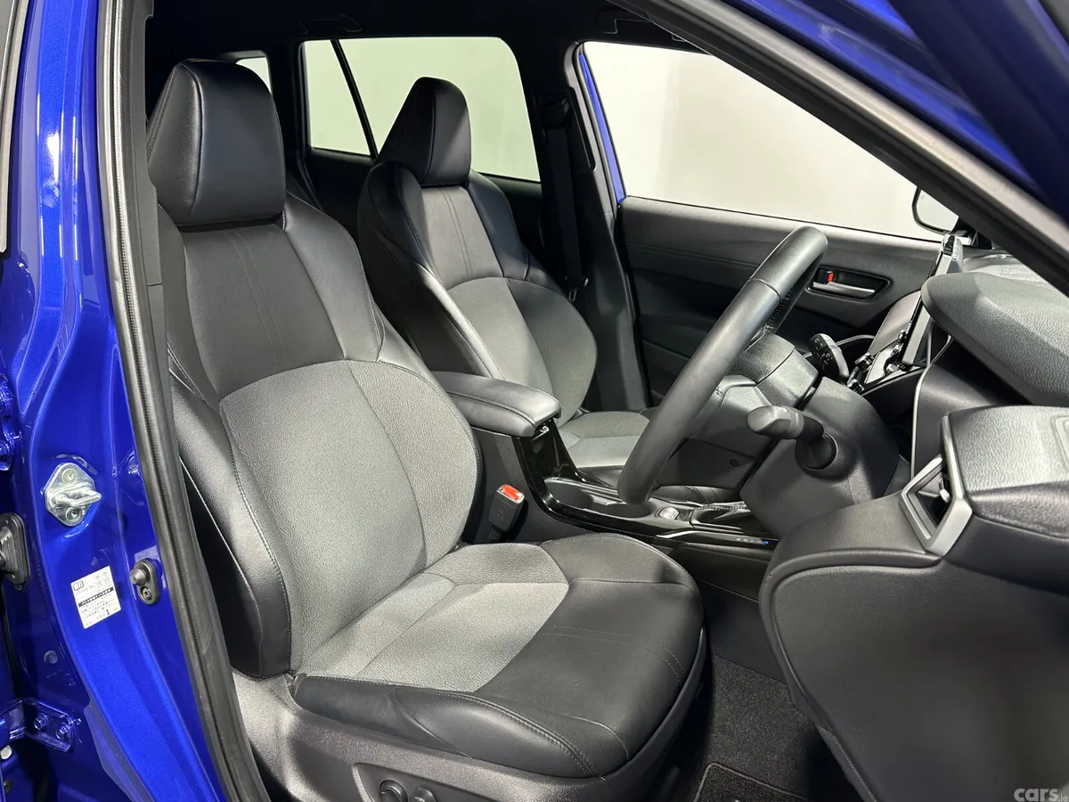 Toyota Corolla Cross SUV, Petrol Hybrid, 2024, Blue